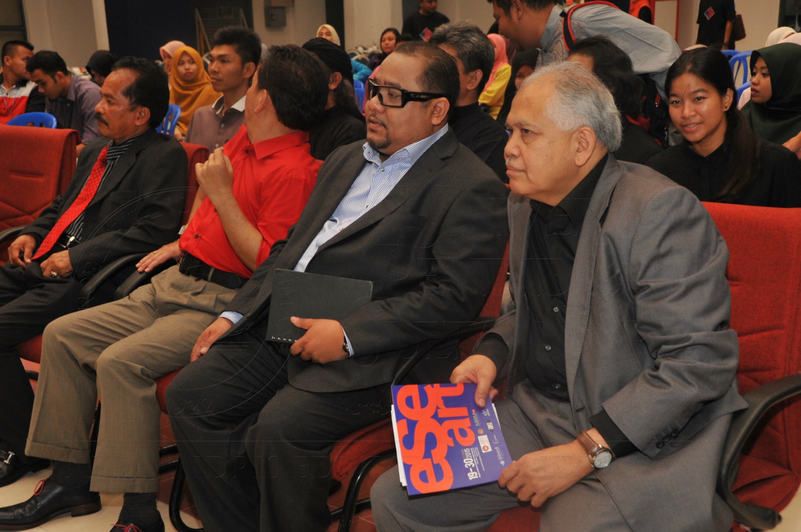 PRO15 173 ESE HAS 2294